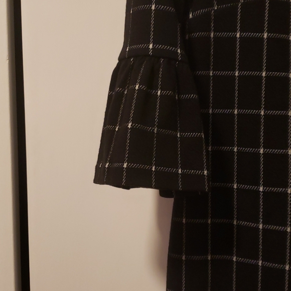 Banana Republic checkered ruffle dress size 0 - Picture 2 of 6